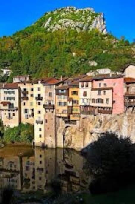 Confortable Au Pied Du Vercors Pont-en-Royans Exterior photo